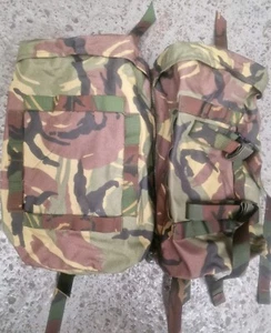 Ejército Holandés DPM Bergen 20L Bolsa Lateral Mochila Bolsillos Laterales 2 X 10Ltr Fab Grado 1 - Imagen 1 de 10