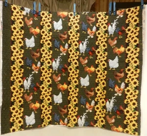 "Chickens & Sunflowers" by Patty Reed Designs Fabric Traditions Pre-Quilt 42x35 - Picture 1 of 2