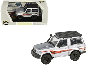 2014 Toyota Land Cruiser LC 71 Silver Metallic 1/64 Diecast Model Car - Picture 1 of 4