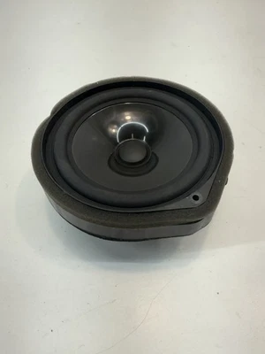 Honda Pilot 2016-2018 panel de puerta lateral delantero/trasero audio sonido altavoz OEM Foto 1 de 4