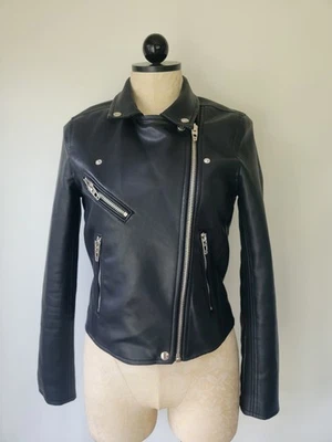 Chaqueta de moto de cuero sintético negra en blanco NYC para mujer cremallera completa cuello de piel sintética talla XS Foto 1 de 4