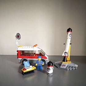 LEGO CITY: Satellite Launch Pad (3366), 165 pieces, retired complete set