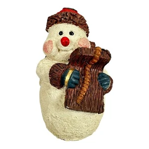 Urlaub Schneemann Figur mit Schlitten Schal und Mütze Harz 5,5" groß - Bild 1 von 11
