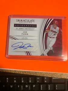 2016 COLLEZIONE IMMACOLATA AUTOGRAFI JOE PANIK 12/25 ~ #52 ST.JOHNS - Foto 1 di 1
