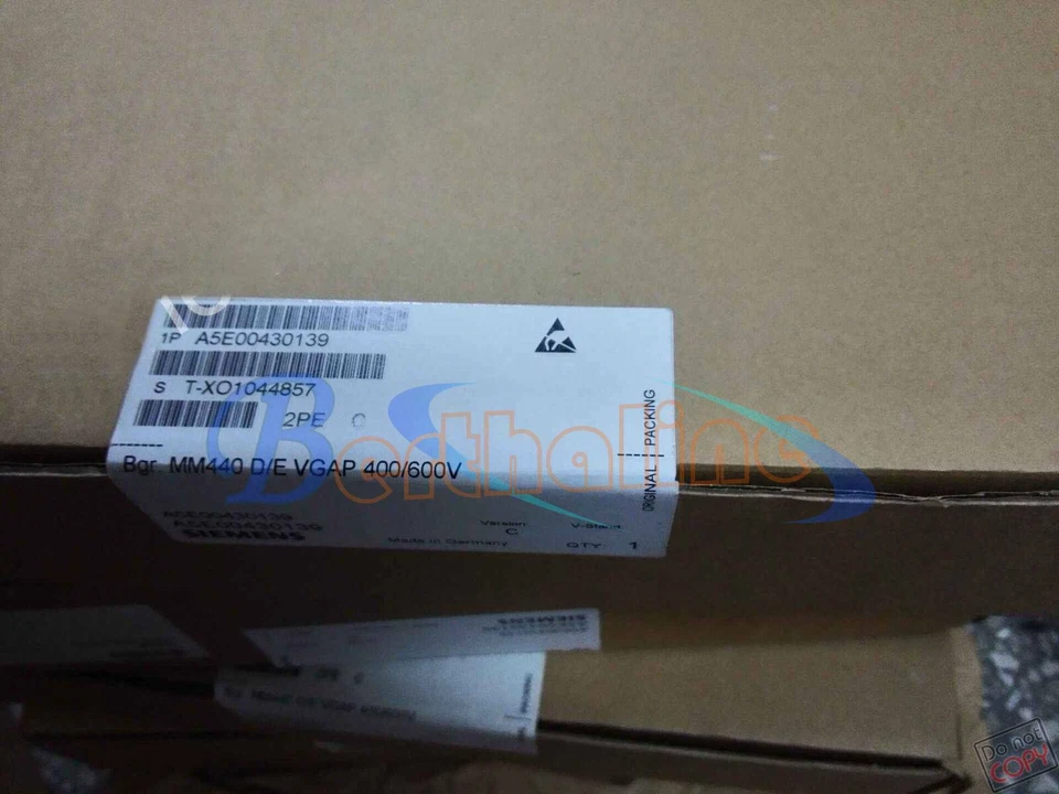 New Siemens 440 series 22KW inverter drive board A5E00430139 - Image 1 of 1