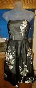 White House Black Market New Black Floral Silk Tea Dress Size 2 - Picture 1 of 5
