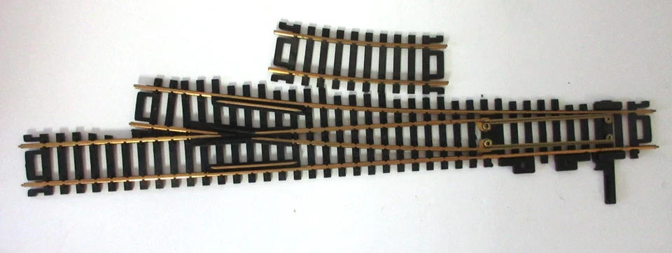 BRASS # SWITCH RH TURNOUT HO SCALE - Image 1 of 1