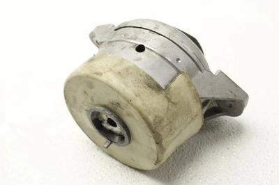 Левое крепление двигателя для Mercedes-Benz AMG GLC43 GLC300 2017 от оригинального производителя 17-22  - Изображение 1 из 4