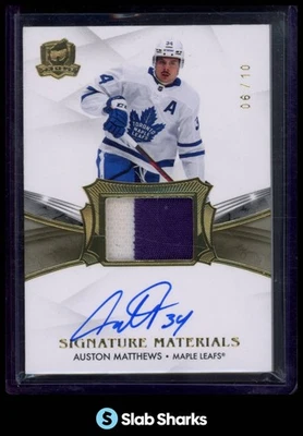 2021 UD THE CUP AUSTON MATTHEWS 2020 21 UPDATE: SIGNATURE MATERIALS MEM AUTO /10 - Image 1 of 4