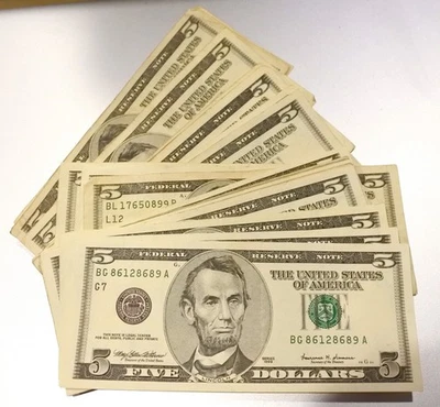 1999 VINTAGE / OLD $5 Dollar Bills All are FEDERAL RESERVE NOTES - Image 1 of 2