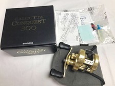 Shimano 15 Calcutta Conquest 300 Right-handle