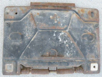 Soporte de montaje de placa de matrícula para parachoques trasero Pontiac Grand Prix 1971-1972 71-72 OEM Foto 1 de 4