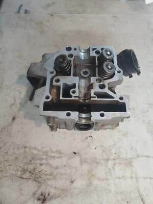 Honda Shadow Sabre 1100 2004 culata trasera Foto 1 de 4