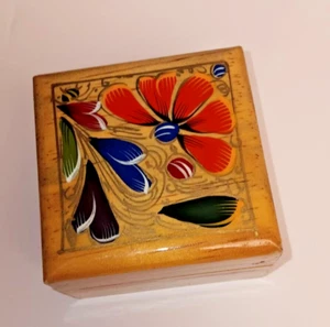 Mexican Folk Art Hand Painted Wooden Trinket Box with Hinged Lid 3'X3"X2" - Picture 1 of 6