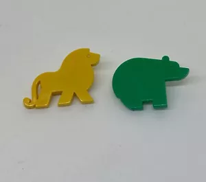 Art Deco Brooch Tupperware Pins Old Style Vintage Plastic Golden Lion & Bear - Picture 1 of 7