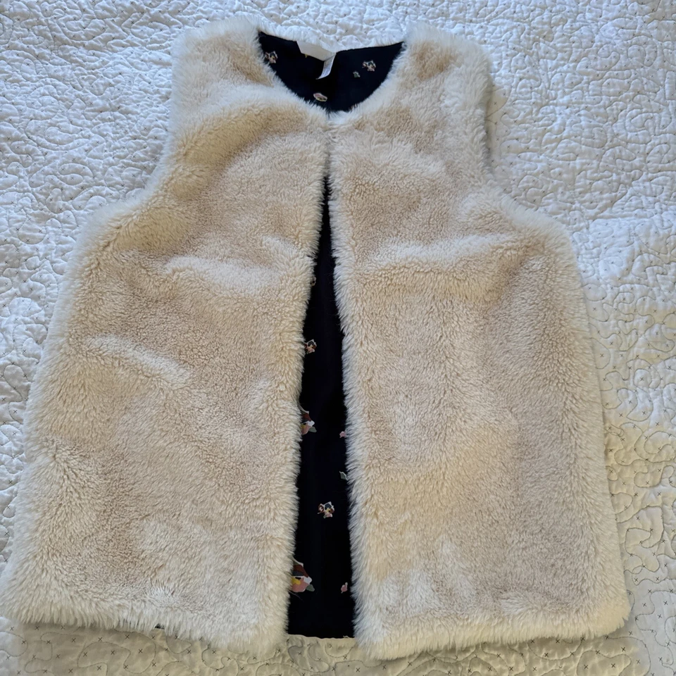 Chaleco de piel sintética Matilda Jane - Talla pequeña Foto 1 de 4