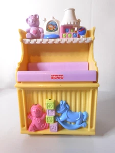Cambiador musical Fisher-Price Loving Family casa de muñecas bebé LEER - Imagen 1 de 12