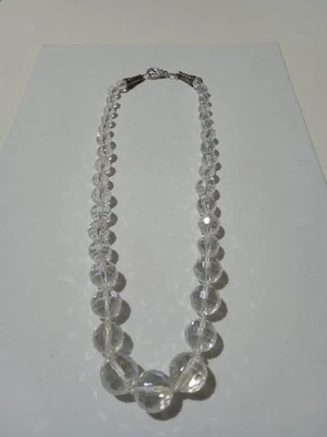 Collana lunga trasparente con sfere donna - Immagine 1 di 3