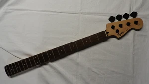 Cuello de bajo Squier Precision P con afinadores negros - Affinity - en la foto - Usado - Imagen 1 de 7