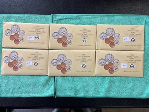 1990 U.S. Mint P&D Uncirculated Coin Sets LOT OF 6 - Picture 1 of 5