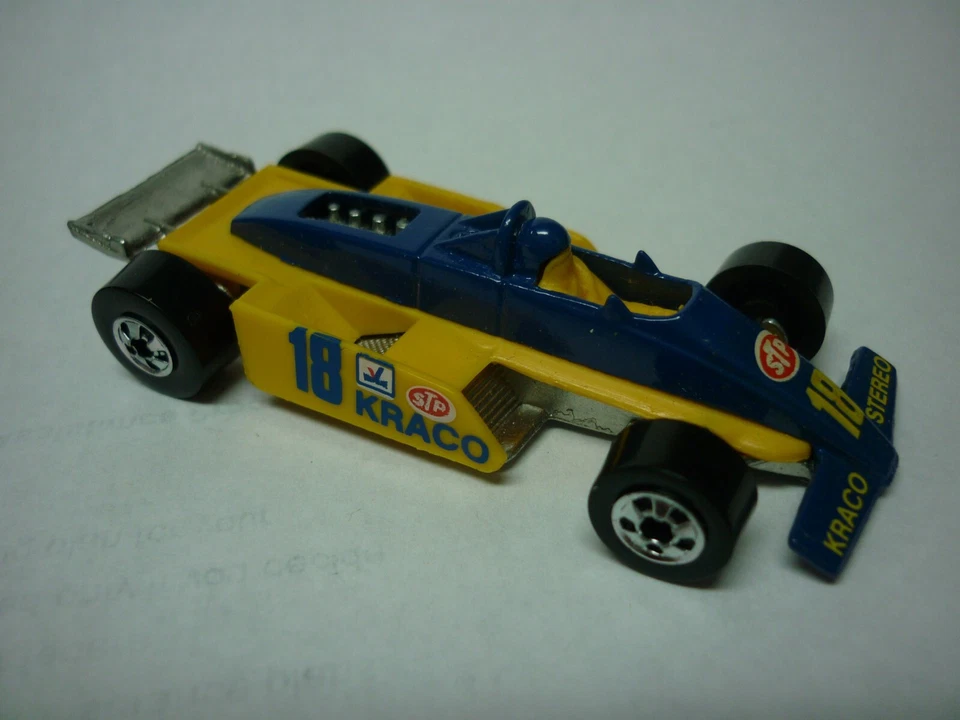 Hot Wheels Thunderstreak Kraco #18 Park N Placas Amarillo/Azul COMO NUEVO Foto 1 de 1