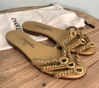 Sandalias planas ICÓNICAS Chanel Vintage Años 90 Cadena Dorada 36,5 EUR US 6,5 + Bolso Foto 1 de 4