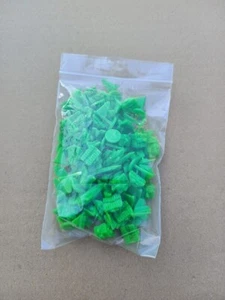 Armate Futurisiko carri armati armate aeree sottomarini bandierine verde verdi - Imagen 1 de 1
