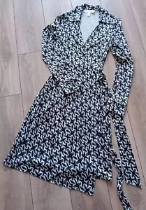 DIANE VON FURSTENBERG JEANNE VINTAGE SILK WRAP DRESS UK8 US4 Graphic Retro CS - Picture 1 of 4