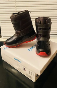 CARTER’s light up soles, easy on/off, Flexible Soles WINTER TODLER SIZE 11 boots - Picture 1 of 9