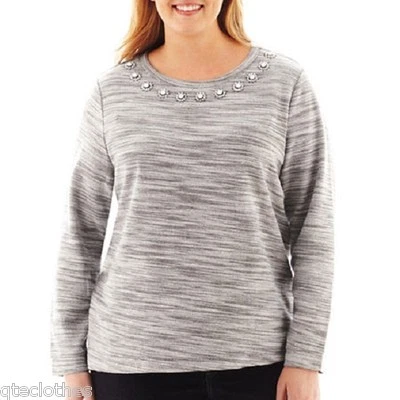 Sudadera Top St John's Bay $98 Azul Marino Blanco Crudo Adornada Moda Plus 2X QCO Foto 1 de 3