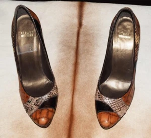 SCARPE DONNA STUART Weitzman tacco patchwork serpente taglia 8,5 m ottime condizioni - Foto 1 di 9