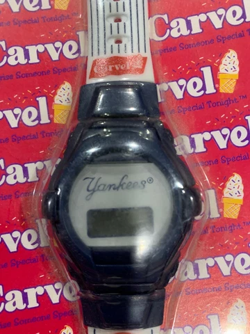 Vintage Carvel New York Yankees Pinstriped Band Wrist Watch Cover