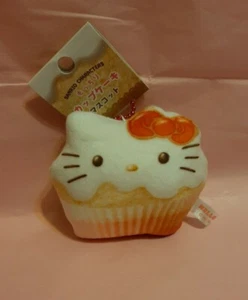 Sanrio Japan Hello Kitty with cupcake 8cm soft Plush bag charm New with tag - Picture 1 of 2