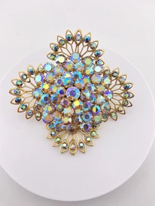 Large Vintage Aurora Borealis Crystal Brooch - Picture 1 of 5