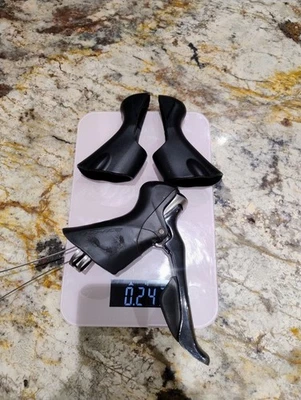 SHIMANO 9001 DURA-ACE Right 11 speed Rim Brake shifter-Incl.left and right hoods - Image 1 of 4