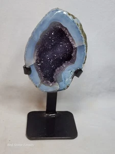 Atemberaubender Amethyst auf Ständer - Bild 1 von 5