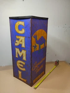 Bandeja de cenizas de metal 3D vintage Camel Cigarettes R J Reynolds Country Store 24" ht - Imagen 1 de 20
