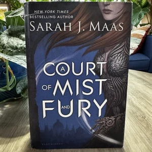 A Court of Mist and Fury (1st Edition Book) w/ bonus chapter (Target Exclusive) - Imagen 1 de 11