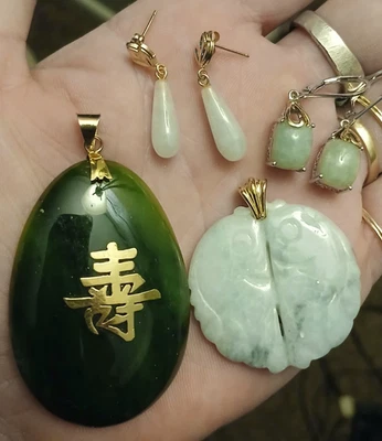 (2) COLLAR COLGANTES JADE ORO AMARILLO 14K (2) PENDIENTES (10K/14K) 44,45 GRAMOS Foto 1 de 4