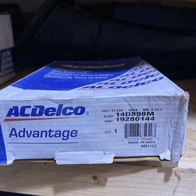 Disc Brake Pad Set-Semi-Metallic Rear ACDelco 14D898M fits 02-04 Dodge Ram 1500 - Imagem 1 de 2