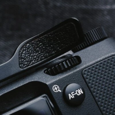 For Sony A7C A7CII A7CR Thumb Rest Thumb Up Grip With Leather Sticker - Image 1 of 4