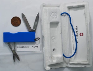 Victorinox Classic Tomo Swiss Army knife (blue)- retired, new in package #A208 - Picture 1 of 7