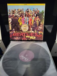 The Beatles – Sgt. Pepper's Lonely Hearts Club Band (Capitol Records SMAS-2653)