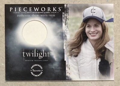 The Twilight Saga - Inkworks Pieceworks - “PW8” - Elizabeth Reaser / Esme Cullen Foto 1 de 2