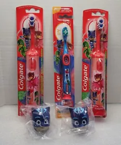 Colgate Kids Extra Morbido - Pacchetto spazzolino da denti maschere PJ. 2 batterie e 1 manuale - Foto 1 di 7