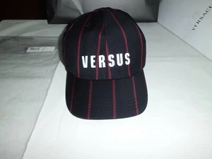 Versace Versus Cappellino Visiera Uomo Man Baseball Nuovo Originale - Imagen 1 de 4