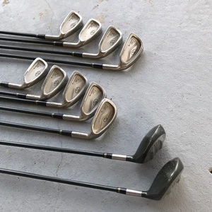 King Cobra Senior Oversize 3-9-SW-PW IRON SET Senior Flex RH Graphite Golf Clubs - Picture 1 of 11