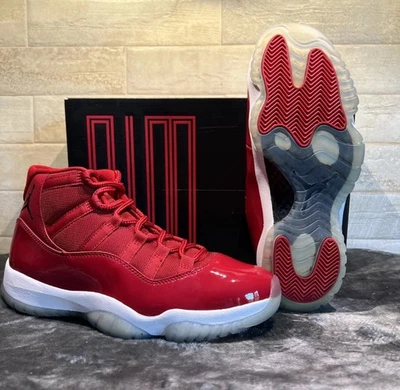 Talla 9.5 - Jordan 11 Retro Alto Ganar Como '96 Foto 1 de 4