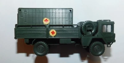 ROSKOPF RMM HO . réf 82 . CAMION MAN 5T 4x4 AVEC CONTENEUR MEDICAL CROIX ROUGE - Photo 1/4