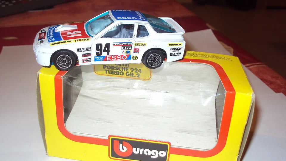 1/43ième - BURAGO - PORSCHE 924 TURBO GR.2 - Photo 1/1